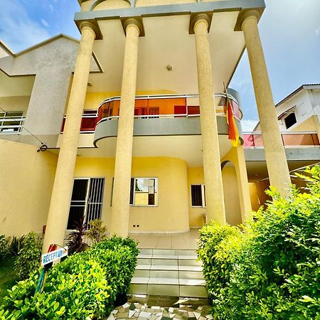 Guesthouse Cocotiers Cotonou Dış mekan fotoğraf