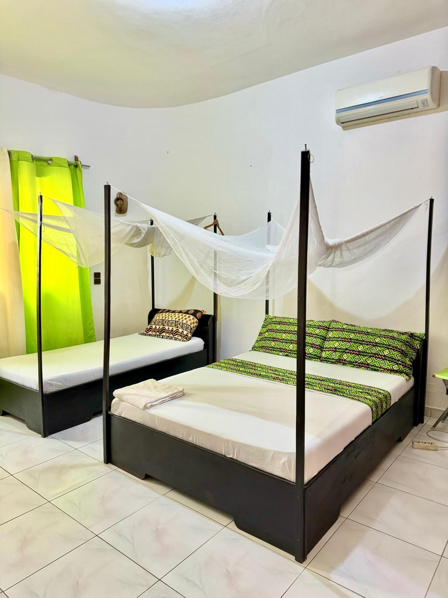 Guesthouse Cocotiers Cotonou Dış mekan fotoğraf